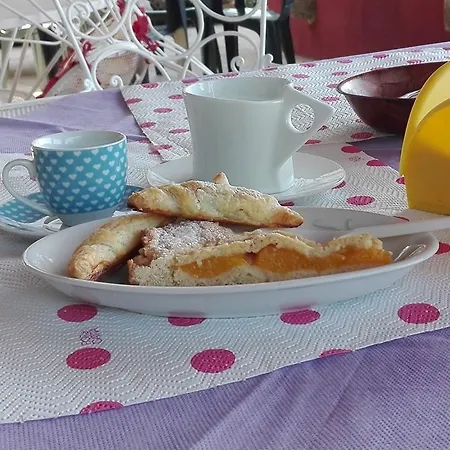 Da Mesciu Nzinu Bed & Breakfast Sannicola