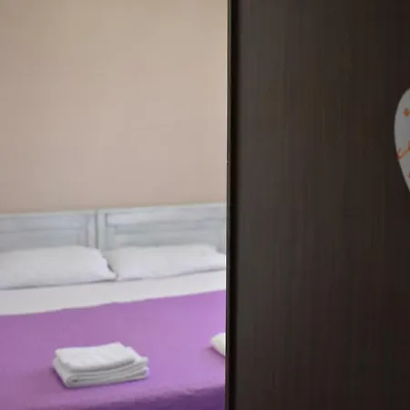 Da Mesciu Nzinu Bed & Breakfast