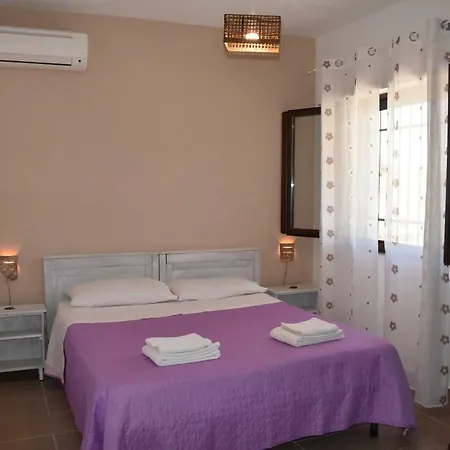 Da Mesciu Nzinu Bed & Breakfast