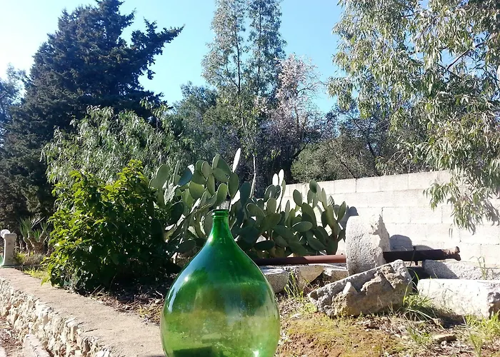 Da Mesciu Nzinu Bed & Breakfast 3*