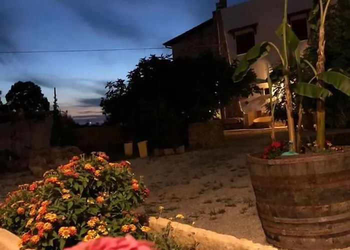 Bed & Breakfast Da Mesciu Nzinu 3*